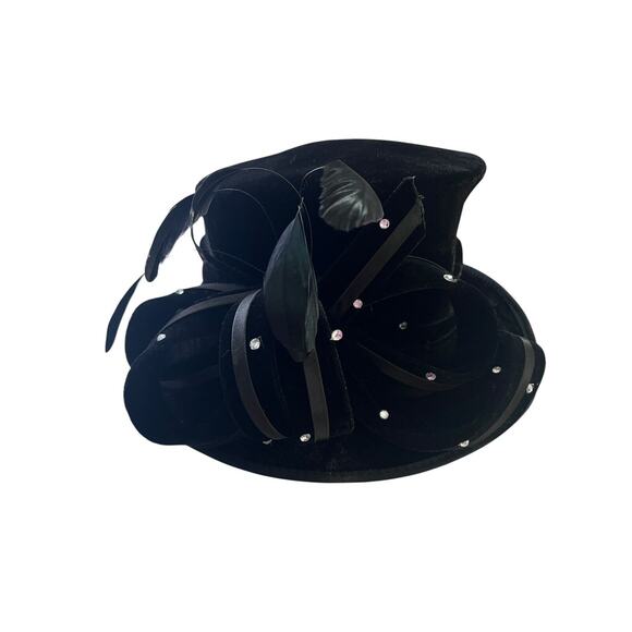 Swan Hat New York Ladies Black Velvet Rhinestone Bow Feathers Costume Regency